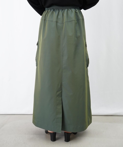 LUCA/LADY LUCK LUCA（ルカ/レディラックルカ）の「LC/LLL 玉虫リブカーゴスカート【セットアップ着用可】（スカート・レディース・グリーン/ベージュ・FREE）」の19枚目の写真