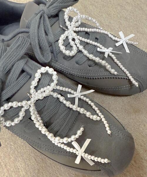 WEGO(ウィゴー)の「WEGO/【2点セット】リボン付きパーツ(シューズ小物/雑貨・レディース・ブラック/ホワイト・FREE)」の1枚目の写真