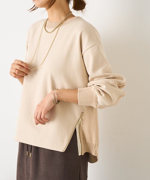 Jena espace merveilleux(ジェナ エスパスメルヴェイユ)の「【すっきり抜け感】ケーブルファスナープルオーバー(Tシャツ/カットソー・レディース・ベージュ/チャコールグレー/グレー・FREE)」の1枚目の写真