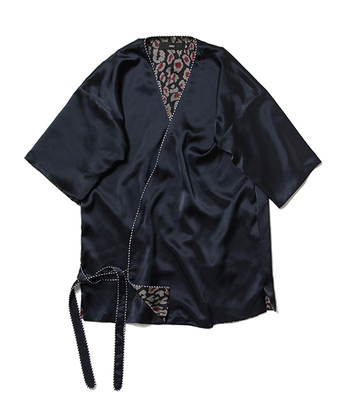 BEAMS（ビームス）の「◇VAPORIZE / サテン サムエ（ブルゾン・メンズ・ブラウン系その他/ネイビー・MEDIUM/LARGE）」の2枚目の写真