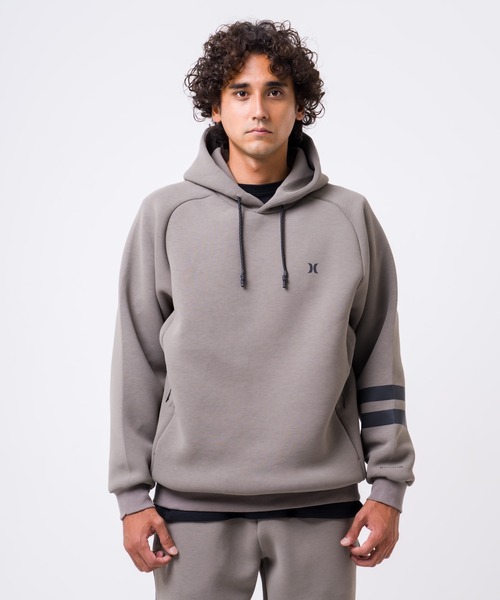 Hurley （ハーレー）の「【Hurley:ハーレー】ファントムスウェットフーディー　プルオーバーパーカー　ストレッチ　吸水速乾　PHANTOM SWEAT BP HOODIE（パーカー・メンズ・カーキブラウン/ブラック/オフホワイト/オレンジ系その他/ブラック系その他/ブラック×ホワイト・MEDIUM/X-LARGE/LARGE/SMALL）」の5枚目の写真