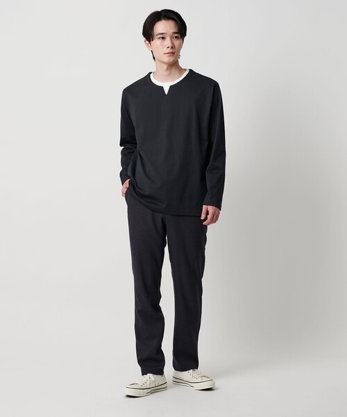 A DAY IN THE LIFE UNITED ARROWS(アデイインザライフユナイテッドアローズ)の「フェイクレイヤード キーネック カットソー<A DAY IN THE LIFE>(Tシャツ/カットソー・メンズ・ベージュ/ネイビー・L/M)」の4枚目の写真