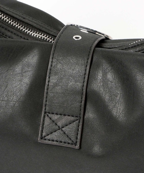 LAKOLE（ラコレ）の「ベルトデザインミドルショルダーバッグ / 604684（ショルダーバッグ・レディース・ブラック/ブラウン/オフホワイト・FREE）」の6枚目の写真