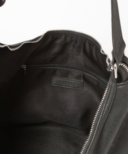 LAKOLE（ラコレ）の「ベルトデザインミドルショルダーバッグ / 604684（ショルダーバッグ・レディース・ブラック/ブラウン/オフホワイト・FREE）」の18枚目の写真