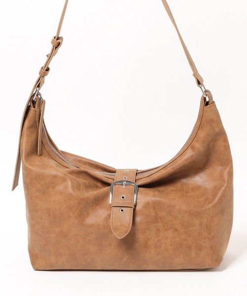 LAKOLE（ラコレ）の「ベルトデザインミドルショルダーバッグ / 604684（ショルダーバッグ・レディース・ブラック/ブラウン/オフホワイト・FREE）」の19枚目の写真