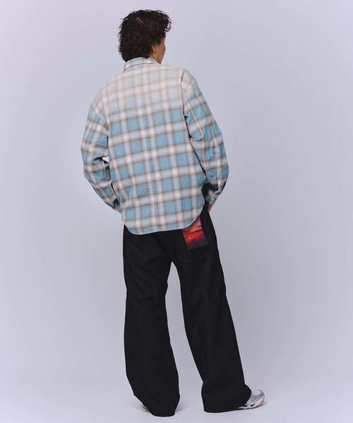 JOINT WORKS（ジョイントワークス）の「J オンブレ― ダメージシャツ（シャツ/ブラウス・メンズ・ブラック/ブルー系その他・MEDIUM/LARGE）」の14枚目の写真