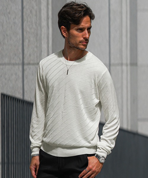 JOKER（ジョーカー）の「発熱・保温バイアス柄ニット（2型）メンズ クルーネック タートルネック 薄手 ホワイト ブラック ハイゲージ 春服 冬服（ニット/セーター・メンズ・ブラック/グレー系その他/グレー/ブラック系その他/ホワイト/ホワイト系その他・XL/M/L）」の2枚目の写真