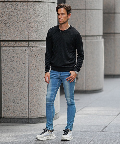 JOKER（ジョーカー）の「発熱・保温バイアス柄ニット（2型）メンズ クルーネック タートルネック 薄手 ホワイト ブラック ハイゲージ 春服 冬服（ニット/セーター・メンズ・ブラック/グレー系その他/グレー/ブラック系その他/ホワイト/ホワイト系その他・XL/M/L）」の17枚目の写真