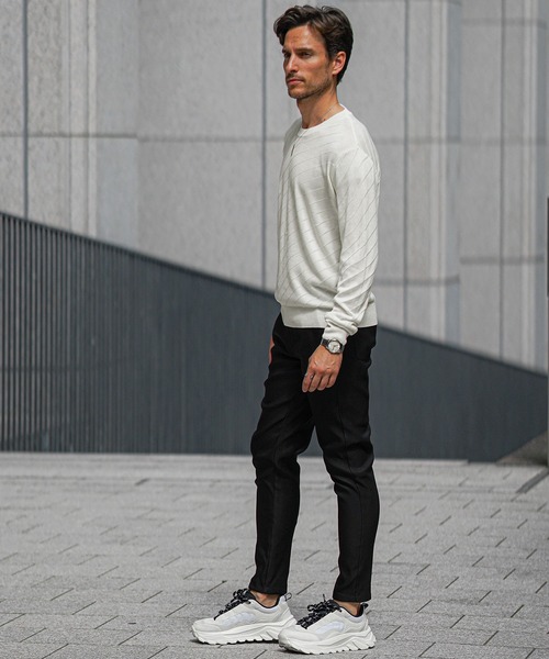 JOKER（ジョーカー）の「発熱・保温バイアス柄ニット（2型）メンズ クルーネック タートルネック 薄手 ホワイト ブラック ハイゲージ 春服 冬服（ニット/セーター・メンズ・ブラック/グレー系その他/グレー/ブラック系その他/ホワイト/ホワイト系その他・XL/M/L）」の11枚目の写真