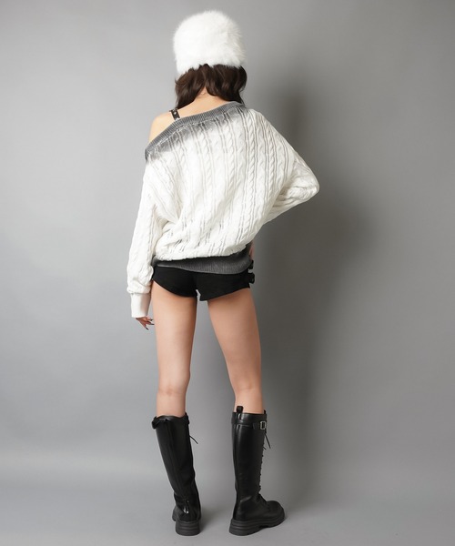 SPINNS(スピンズ)の「フェイクファーハット(ハット・レディース・ベージュ/アイボリー・ONESIZE)」の13枚目の写真