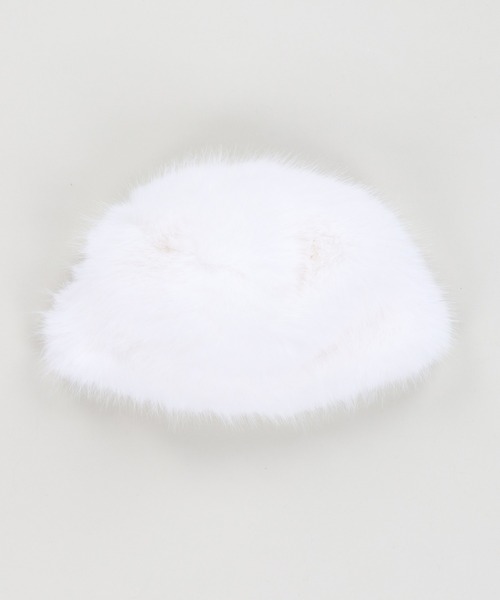 SPINNS(スピンズ)の「フェイクファーハット(ハット・レディース・ベージュ/アイボリー・ONESIZE)」の3枚目の写真