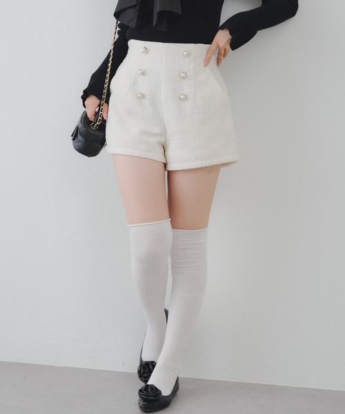 continuer de NICE CLAUP（コンティニューデナイスクラップ）の「【セットアップ対応】金釦ツイードショートパンツ（その他パンツ・レディース・その他1/アイボリー/ブラック・FREE）」の9枚目の写真