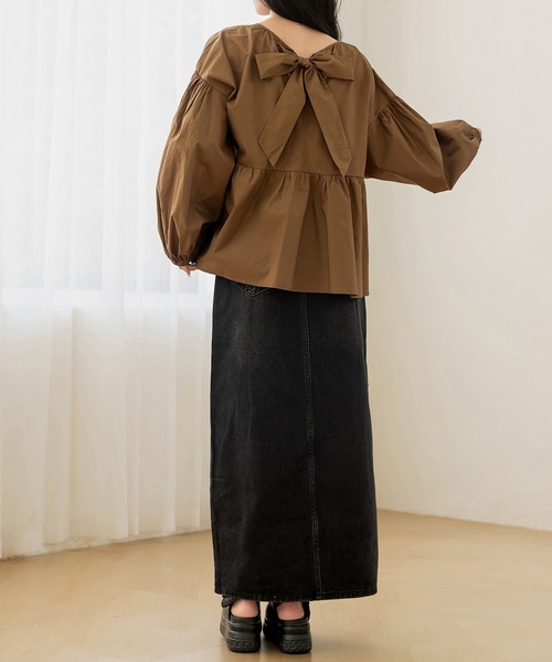 DAY CLOSET(デイ クローゼット)の「【縦ラインで脚長効果/ピーチスキン加工】フロントスリットナローデニムスカート レディース(デニムスカート・レディース・ブルー/ブラック・L/M)」の11枚目の写真