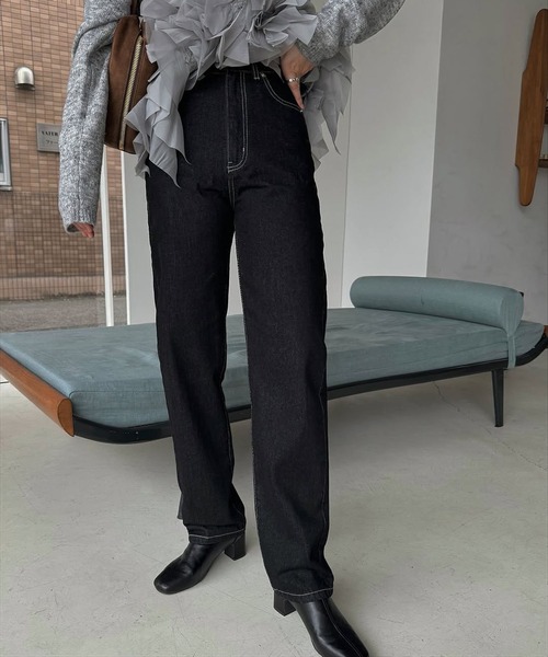 WILLFULLY(ウィルフリー)の「elastic waist more high denim PT(デニムパンツ・レディース・ブラック/ブルー・S/M)」の2枚目の写真