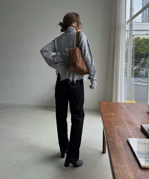 WILLFULLY(ウィルフリー)の「elastic waist more high denim PT(デニムパンツ・レディース・ブラック/ブルー・S/M)」の7枚目の写真