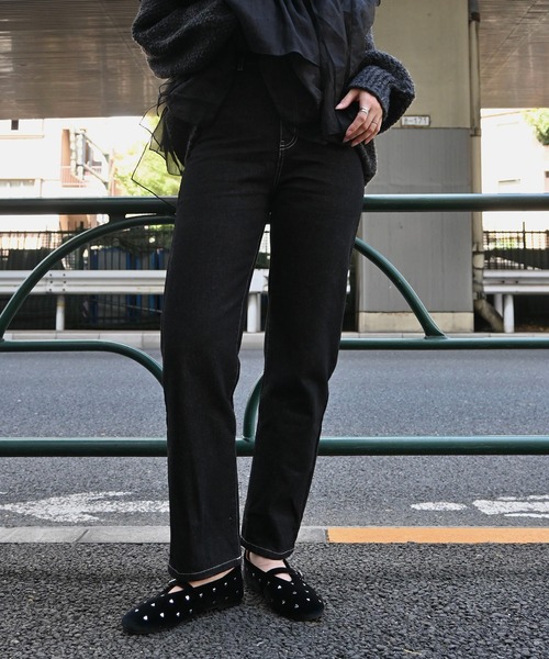 WILLFULLY(ウィルフリー)の「elastic waist more high denim PT(デニムパンツ・レディース・ブラック/ブルー・S/M)」の11枚目の写真