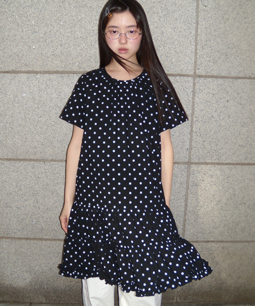 FRILL SHORT SLEEVE ONEPIECE DRESS BLACK WHITE DOT
