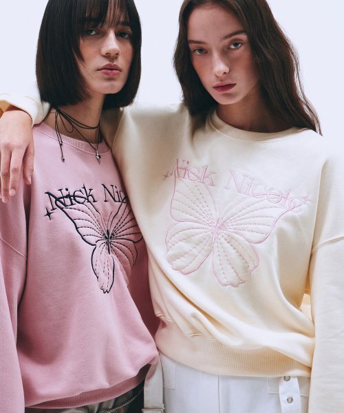 NICK&NICOLE(ニックアンドニコール)の「SHINE BUTTERFLY SWEATSHIRT_CREAM PINK(スウェット・レディース・その他・FREE)」の1枚目の写真