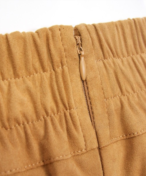 clear（クリア）の「フェイクスエードボックスプリーツミニスカート[大人 フェミニン ガーリー]≪AW新作≫（スカート・レディース・ブラウン/キャメル・F）」の10枚目の写真