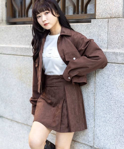 clear（クリア）の「フェイクスエードボックスプリーツミニスカート[大人 フェミニン ガーリー]（スカート・レディース・ブラウン/キャメル・F）」の4枚目の写真