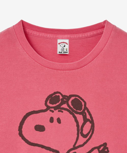 VTWO(ブイツー)の「パイロットジョギングスヌーピー ピグメントTシャツ (RED)(Tシャツ/カットソー・レディース・その他・SMALL/MEDIUM/LARGE)」の4枚目の写真