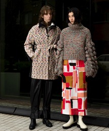 RUMCHE（ラムシェ）の「Pompon Sleeve Turtle Knit / ポンポンスリーブタートルニット（ニット/セーター）」