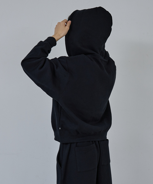 セール】CROPPED DOUBLE-ZIP SWEAT HOODIE / クロップドダブルジップ