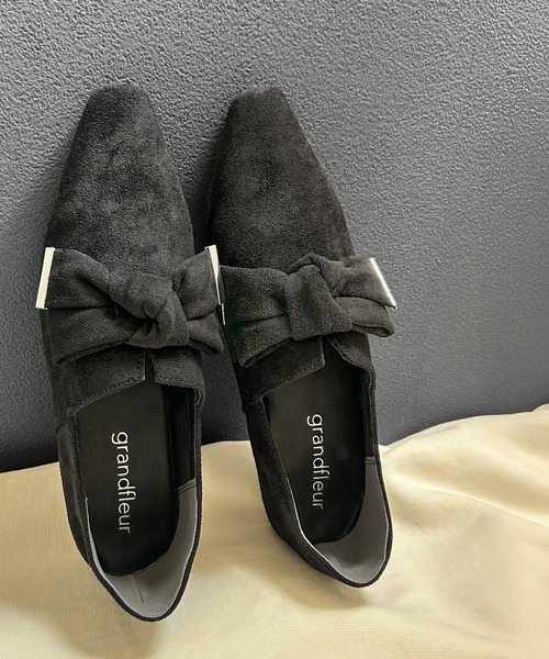 grandfleur（グランドフルール）の「柔らかスエード素材の2wayバブーシュ パンプス（パンプス・レディース・ブラウン/ブラック/カーキ・22.5cm/23.0cm/23.5cm/24.0cm/24.5cm）」の2枚目の写真