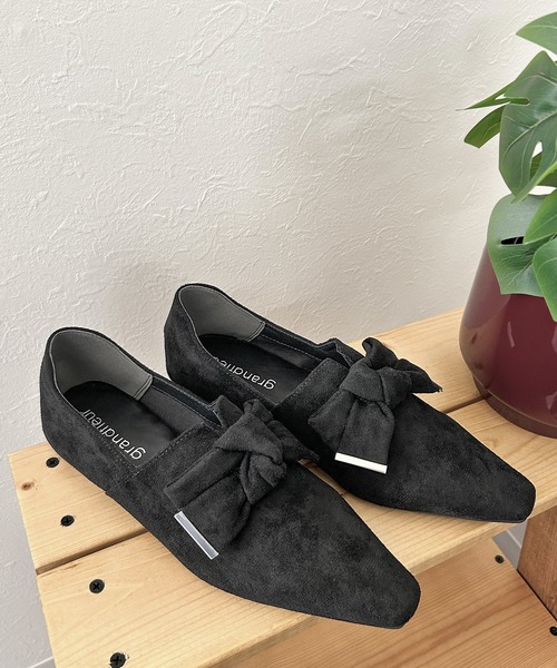 grandfleur（グランドフルール）の「柔らかスエード素材の2wayバブーシュ パンプス（パンプス・レディース・ブラウン/ブラック/カーキ・22.5cm/23.0cm/23.5cm/24.0cm/24.5cm）」の4枚目の写真