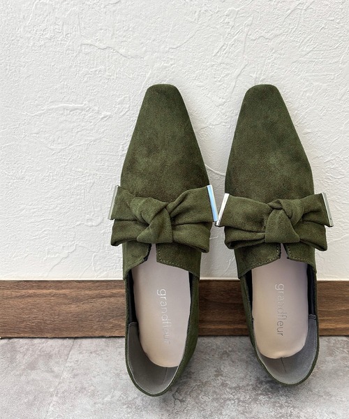 grandfleur（グランドフルール）の「柔らかスエード素材の2wayバブーシュ パンプス（パンプス・レディース・ブラウン/ブラック/カーキ・22.5cm/23.0cm/23.5cm/24.0cm/24.5cm）」の6枚目の写真