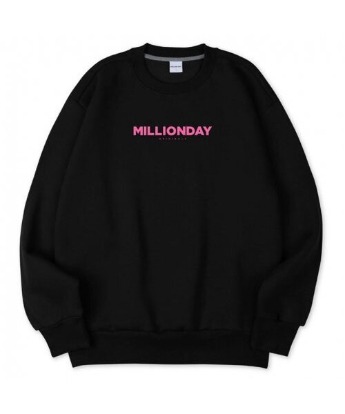 MILLION DAY(ミリオンデイ)の「MILLION SMALL SWEATSHIRT(スウェット・レディース・ブルー/パープル/ネイビー・LARGE/X-LARGE/MEDIUM)」の2枚目の写真