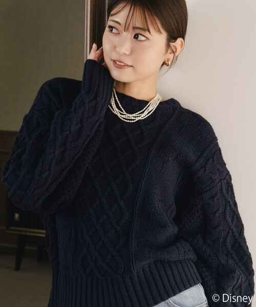 FREAK'S STORE（フリークスストア）の「限定展開 FREAK'S STORE×前田亜美/Disney/Mickey Mouse/ミッキーマウス/ケーブル ニット プルオーバー（ニット/セーター・レディース・ネイビー/ナチュラル・ﾌﾘ-）」の2枚目の写真