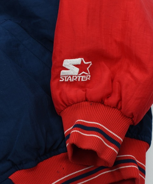 STARTER（スターター）の「【USED】90’s STARTER “Indiana” ナイロン アワードジャケット USA製（スタジャン・メンズ・ネイビー・LARGE）」の4枚目の写真