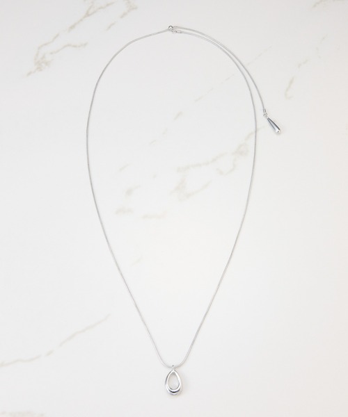 PAPILLONNER（パピヨネ）の「オーバルスライド2WAYネックレス（ネックレス・レディース・シルバー/ゴールド・FREE）」の4枚目の写真