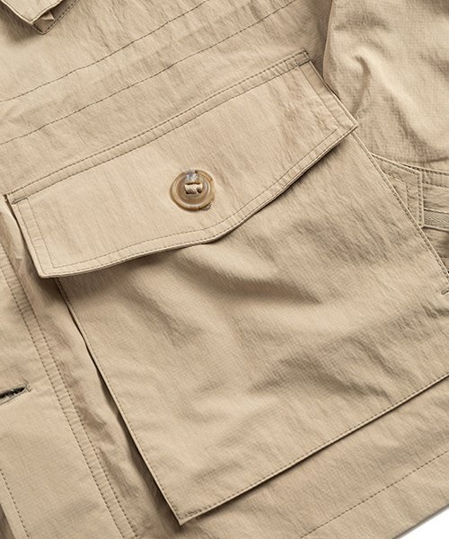 WILD BRICKS(ワイルドブリックス)の「CMS MOUNTAIN PARKA (beige)(ナイロンジャケット・メンズ・その他・LARGE/MEDIUM/X-LARGE)」の7枚目の写真