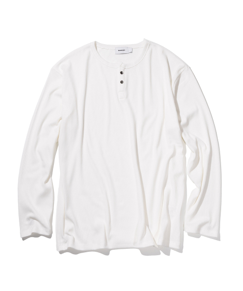 MASSNOUN(マスノウン)の「リブドヘンリーネックロングスリーブ MSILS003-WT(Tシャツ/カットソー・レディース・その他・MEDIUM/LARGE)」の1枚目の写真