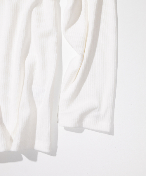 MASSNOUN(マスノウン)の「リブドヘンリーネックロングスリーブ MSILS003-WT(Tシャツ/カットソー・レディース・その他・MEDIUM/LARGE)」の5枚目の写真