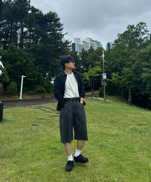 ANOLORCODE（アノローコード）の「ストライプカットオフデニムパンツ（ブラック）（その他パンツ・レディース・その他・SMALL/MEDIUM/LARGE）」の3枚目の写真
