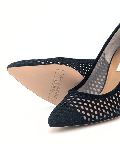 SEVEN TWELVE THIRTY(セヴントゥエルヴサーティー)の「スティレットヒールレザーパンチングパンプス(パンプス・レディース・ブラック系その他/ブラック/ネイビー/ホワイト/ブラウン・22cm/22.5cm/23cm/23.5cm/24cm/24.5cm)」の9枚目の写真