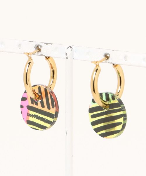 TONE SELECT GOODS（トーンセレクトグッズ）の「【Beauty bell】フープピアス（ピアス（両耳用）・レディース・その他・FREE）」の2枚目の写真