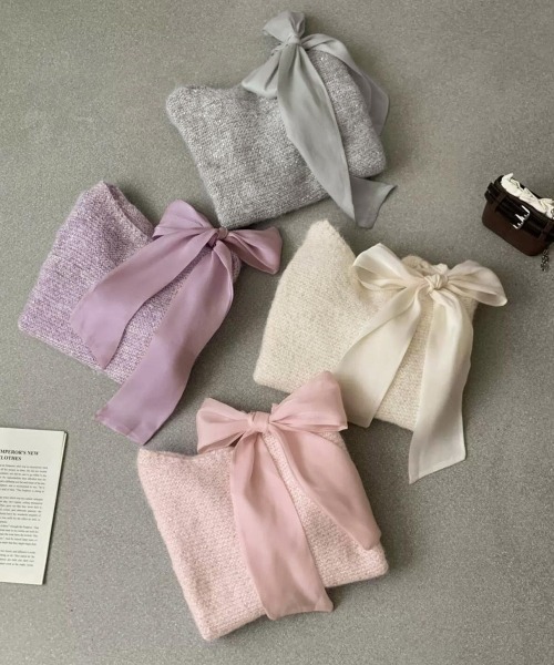 Miniministore(ミニミニストア)の「ラメシャギーニットオフショルダートップス(ニット/セーター・レディース・グレー/ピンク/アイボリー/ラベンダー・FREE)」の8枚目の写真