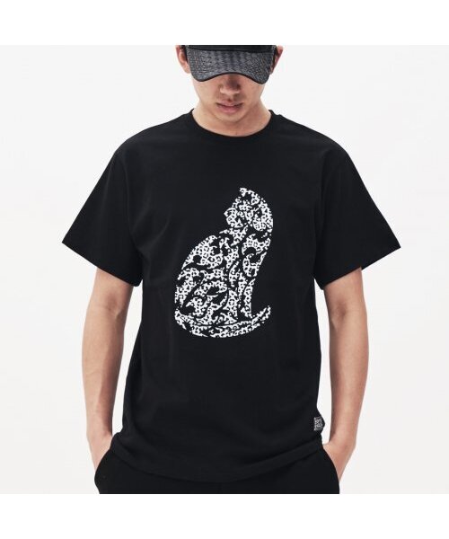 EIGHTVOLUME（エイトボリューム）の「EVレオパードキャットブラックT（Tシャツ/カットソー・メンズ・その他・LARGE/MEDIUM）」の4枚目の写真