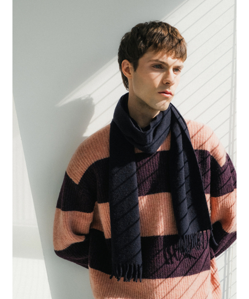 POKER FACE（ポーカーフェイス）の「BLOCK ROUND NECK KINT DEEP PEACH/BURGUNDY（ニット/セーター・メンズ・バーガンディー・46/48/50）」の4枚目の写真