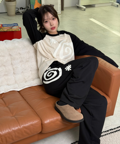 セール】Molly One Tuck Sweat Pants BLACK（スウェットパンツ）｜AMOU