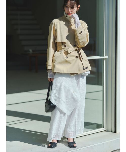 LAGUNAMOON(ラグナムーン)の「タイルパターンレースワイドパンツ 【夏服】(その他パンツ・レディース・ホワイト/ブラック・MEDIUM/SMALL)」の3枚目の写真