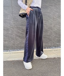 Day and Grade（デイアンドグレイド）の「【真山景子セレクト】サイドギャザーベロアパンツ（その他パンツ）」