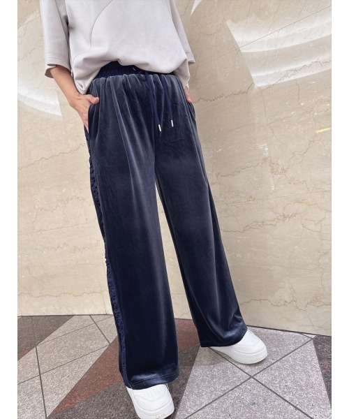 Day and Grade(デイアンドグレイド)の「【真山景子セレクト】サイドギャザーベロアパンツ(その他パンツ・レディース・ブルー/ブラック・FREE)」の12枚目の写真