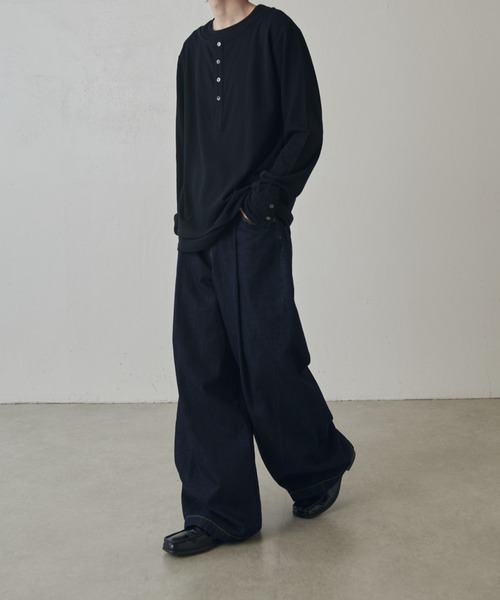 Lui's（ルイス）の「レイヤードヘンリーネックロングスリーブTシャツ（Tシャツ/カットソー・メンズ・チャコールグレー/ブラック・M/S）」の21枚目の写真