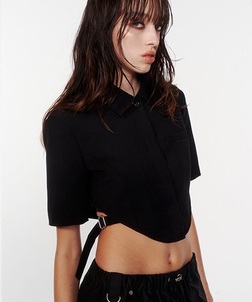 NOT KNOWING(ノットノーイング)の「Bustier Belted Crop Jacket (BLACK)(その他アウター・レディース・その他・ONE SIZE)」の1枚目の写真