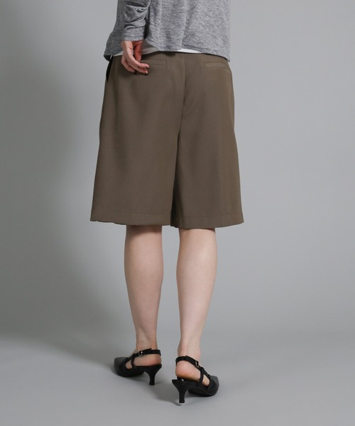 select MOCA Et（セレクトモカエト）の「【Et】Two-Tuck Half Pants（その他パンツ・レディース・ブラック/グレイッシュベージュ・FREE）」の8枚目の写真